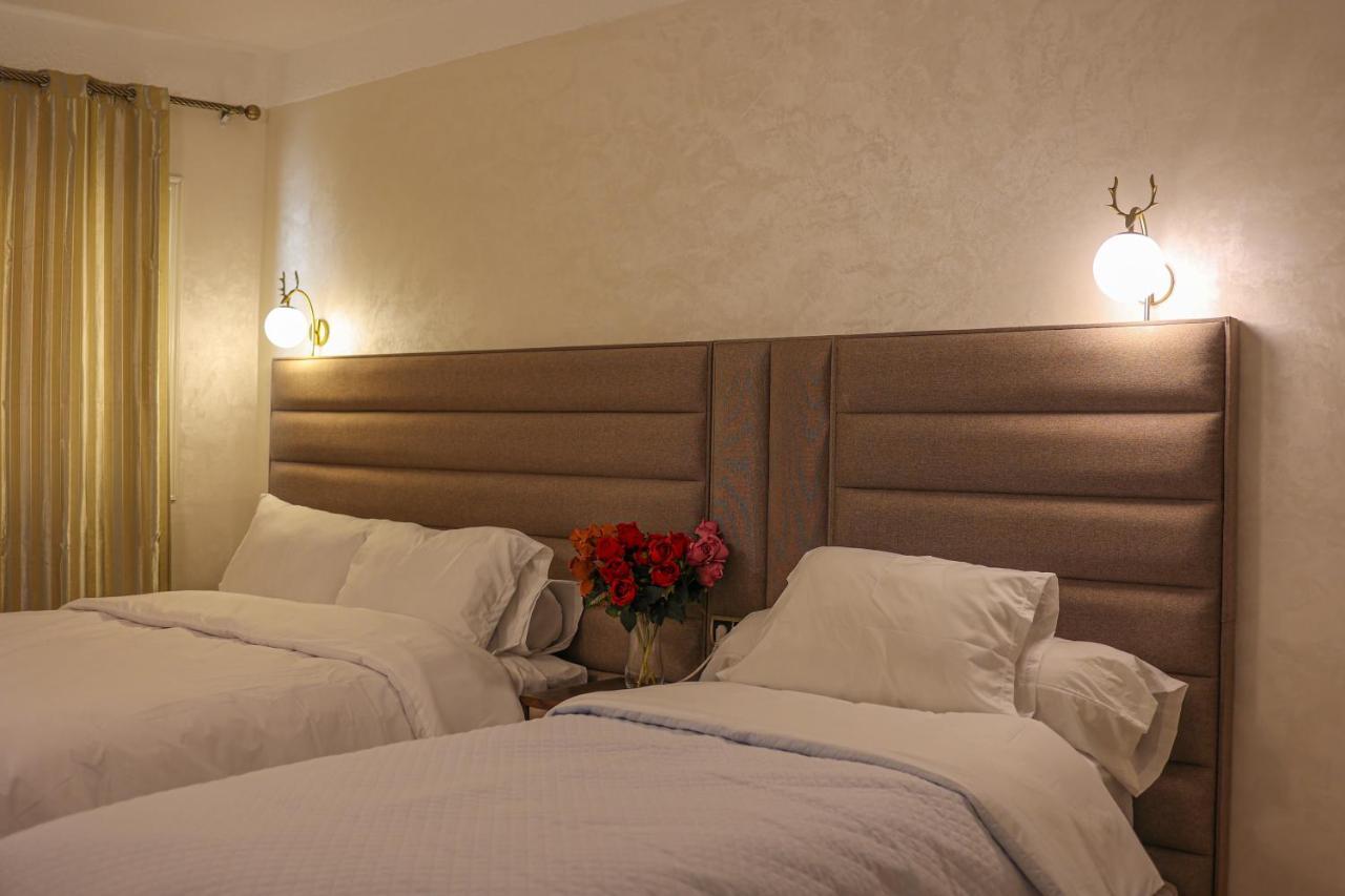 Hotel Des Lilas Oujda Bagian luar foto