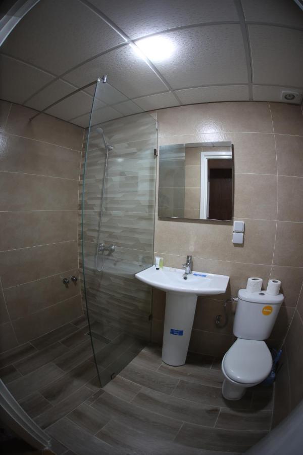 Hotel Des Lilas Oujda Bagian luar foto