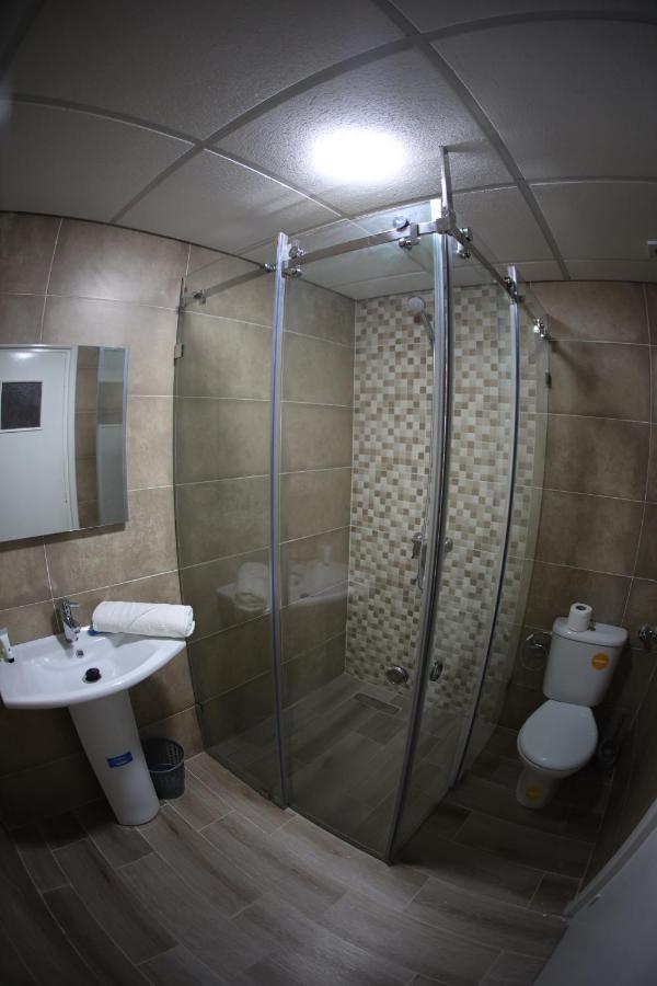 Hotel Des Lilas Oujda Bagian luar foto