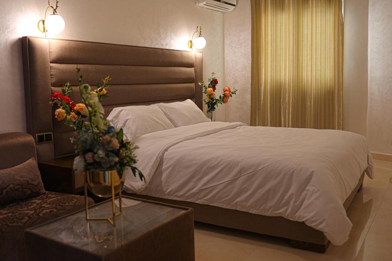 Hotel Des Lilas Oujda Bagian luar foto