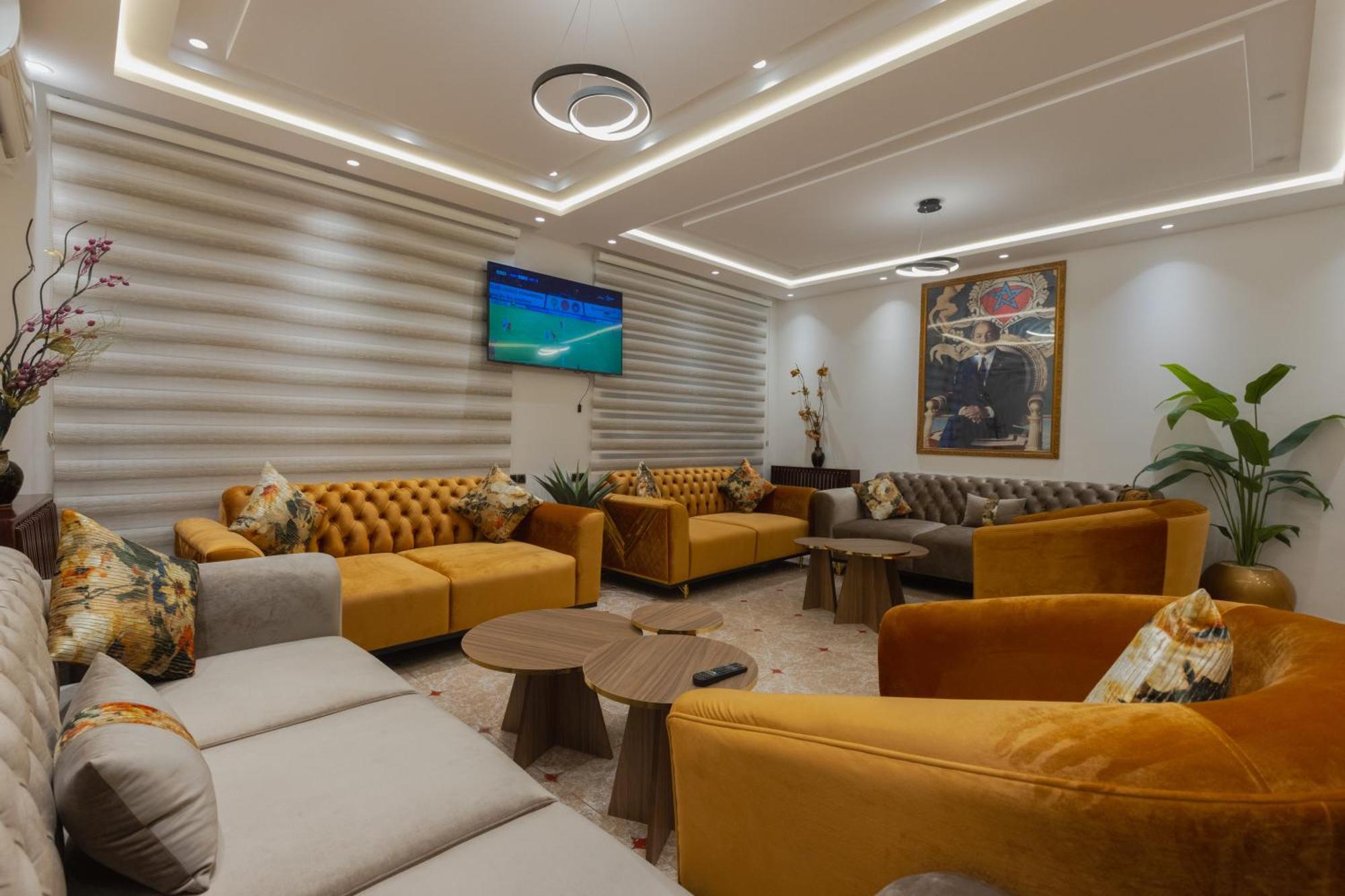 Hotel Des Lilas Oujda Bagian luar foto