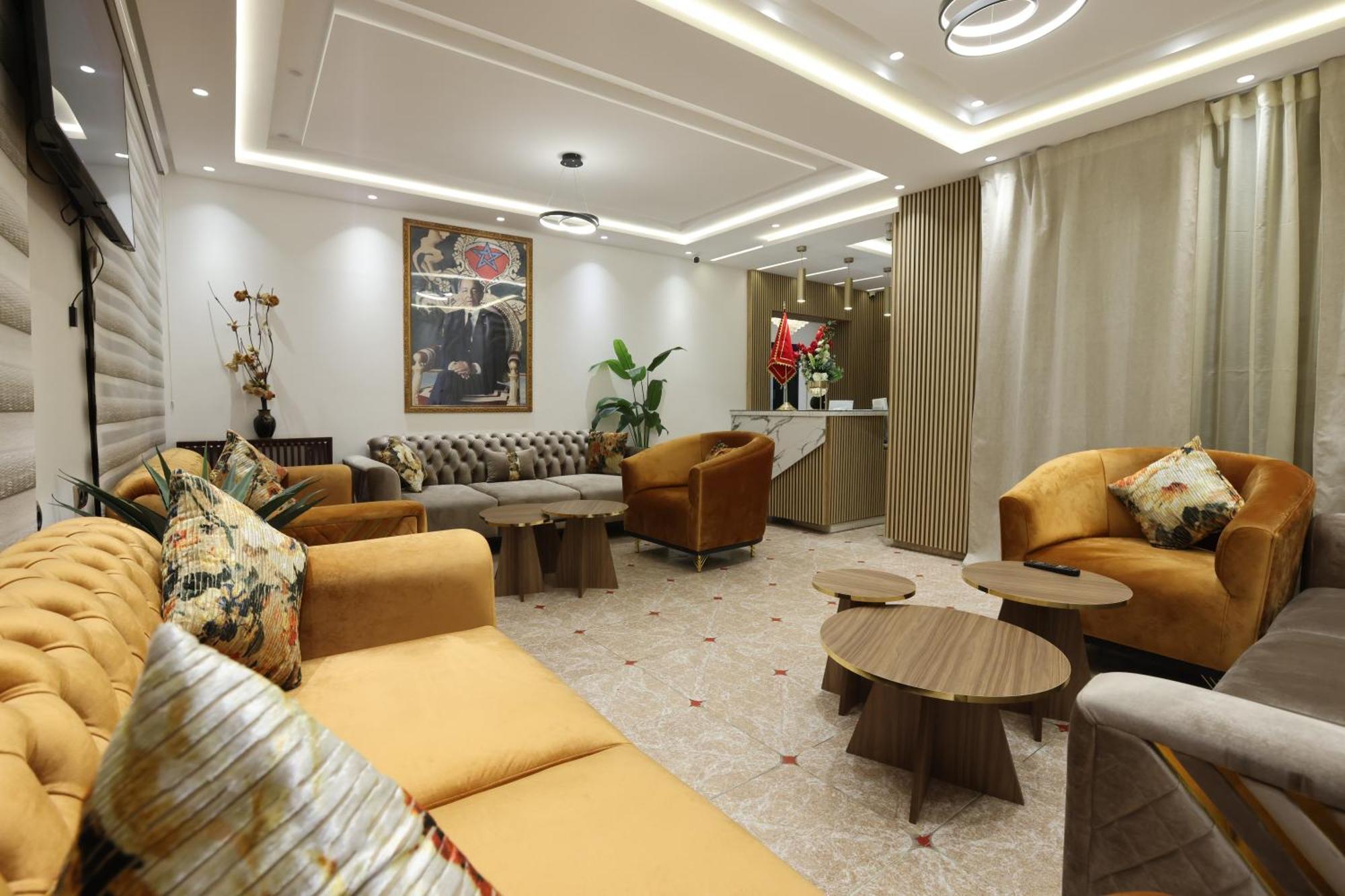 Hotel Des Lilas Oujda Bagian luar foto