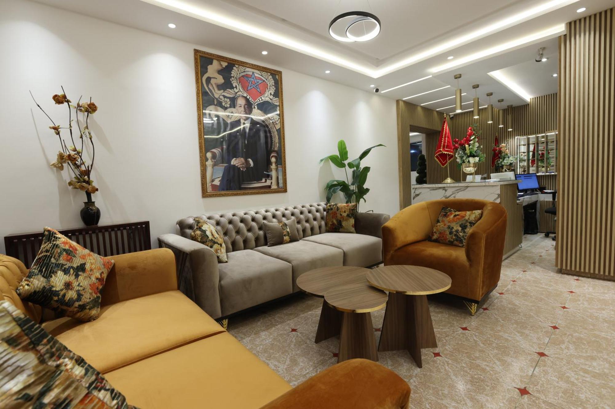 Hotel Des Lilas Oujda Bagian luar foto