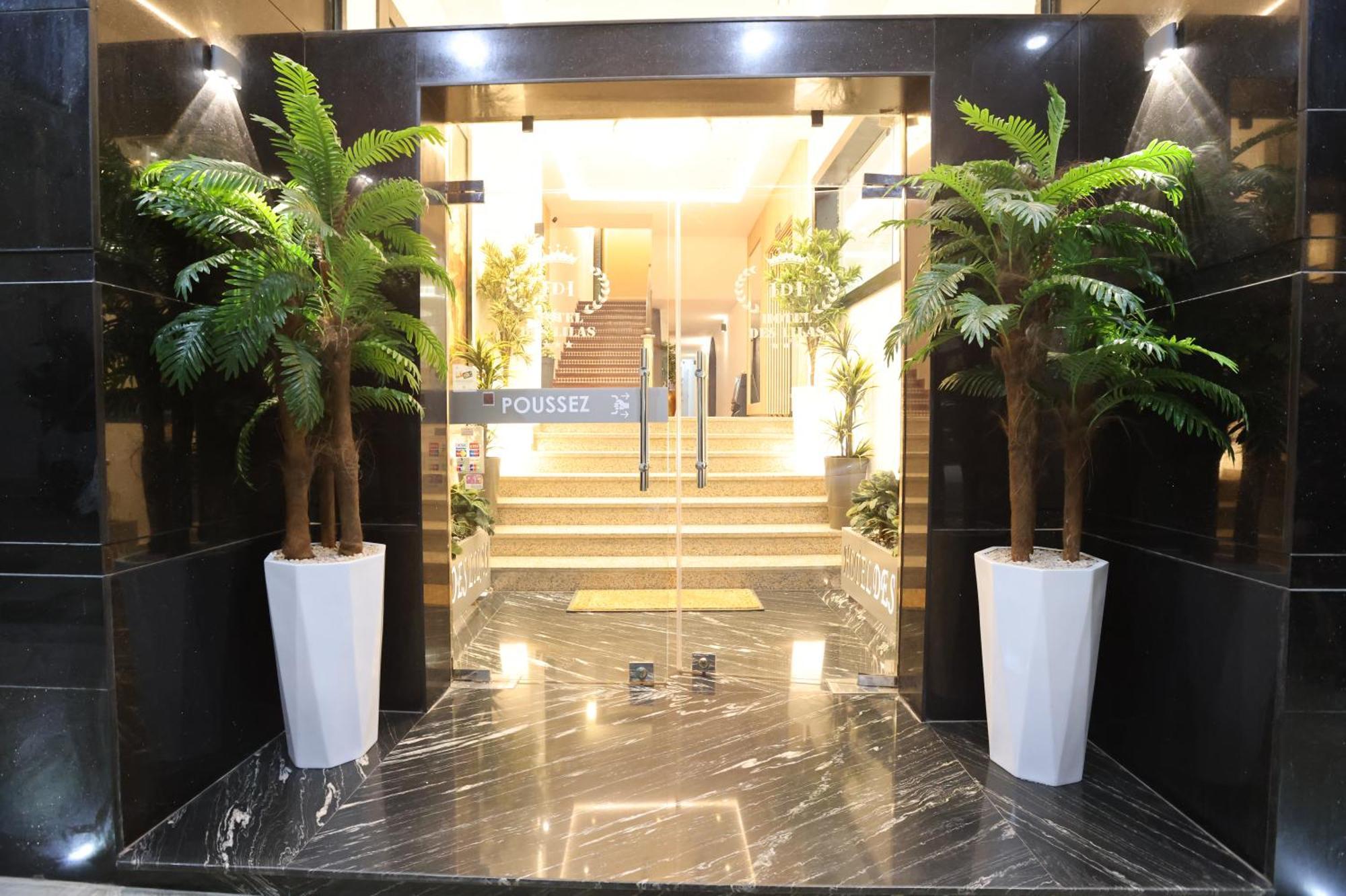 Hotel Des Lilas Oujda Bagian luar foto